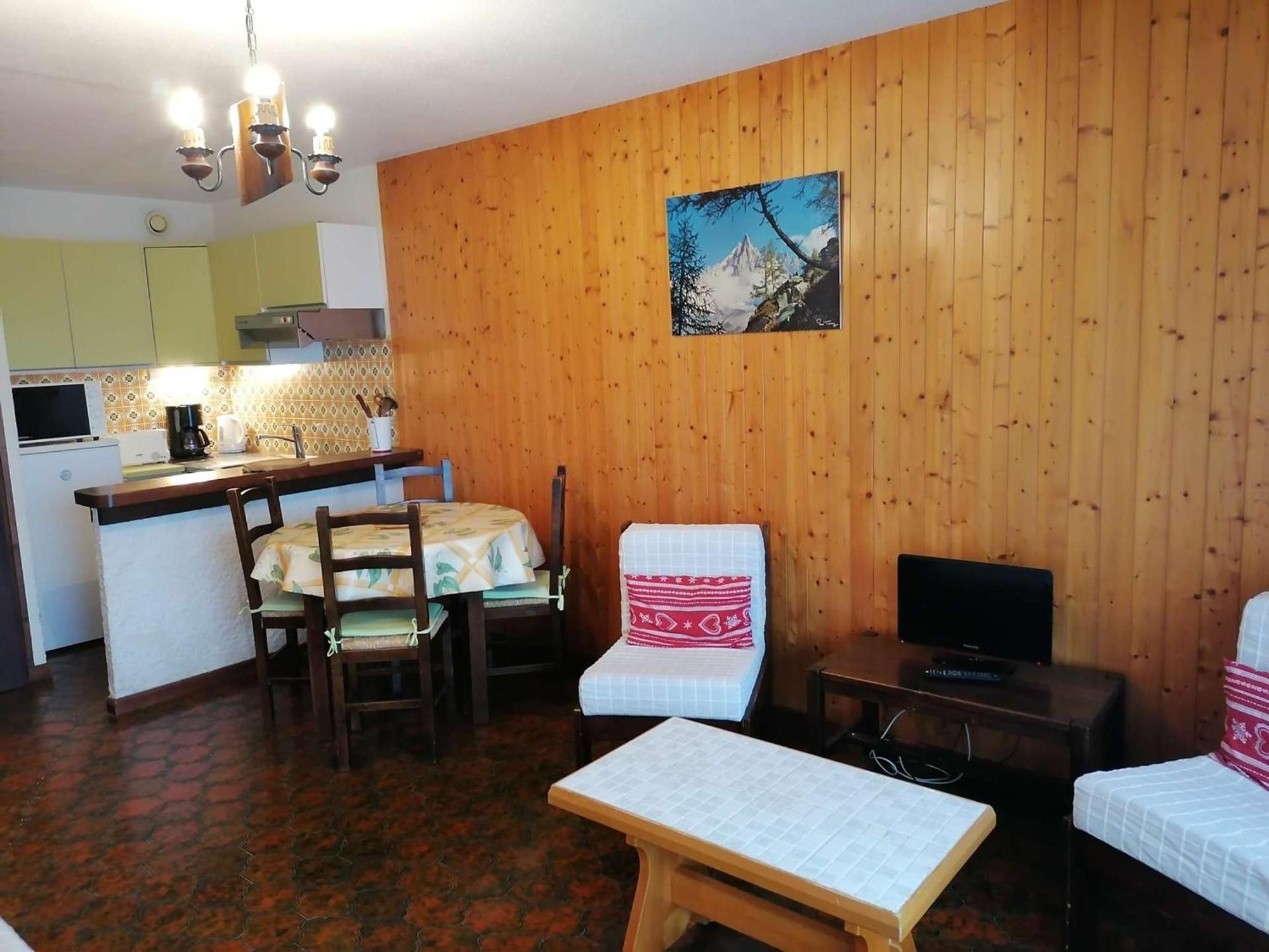 Studio En Rez-De-Jardin Pour 4 Avec Parking Couvert, A 500M De La Telecabine - Le Grand-Bornand - Fr-1-241-80 Kültér fotó